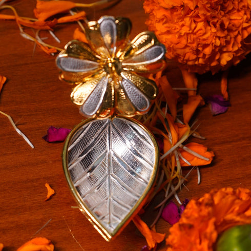 Pure Silver Deepam Gold Coated Flower 11 grams